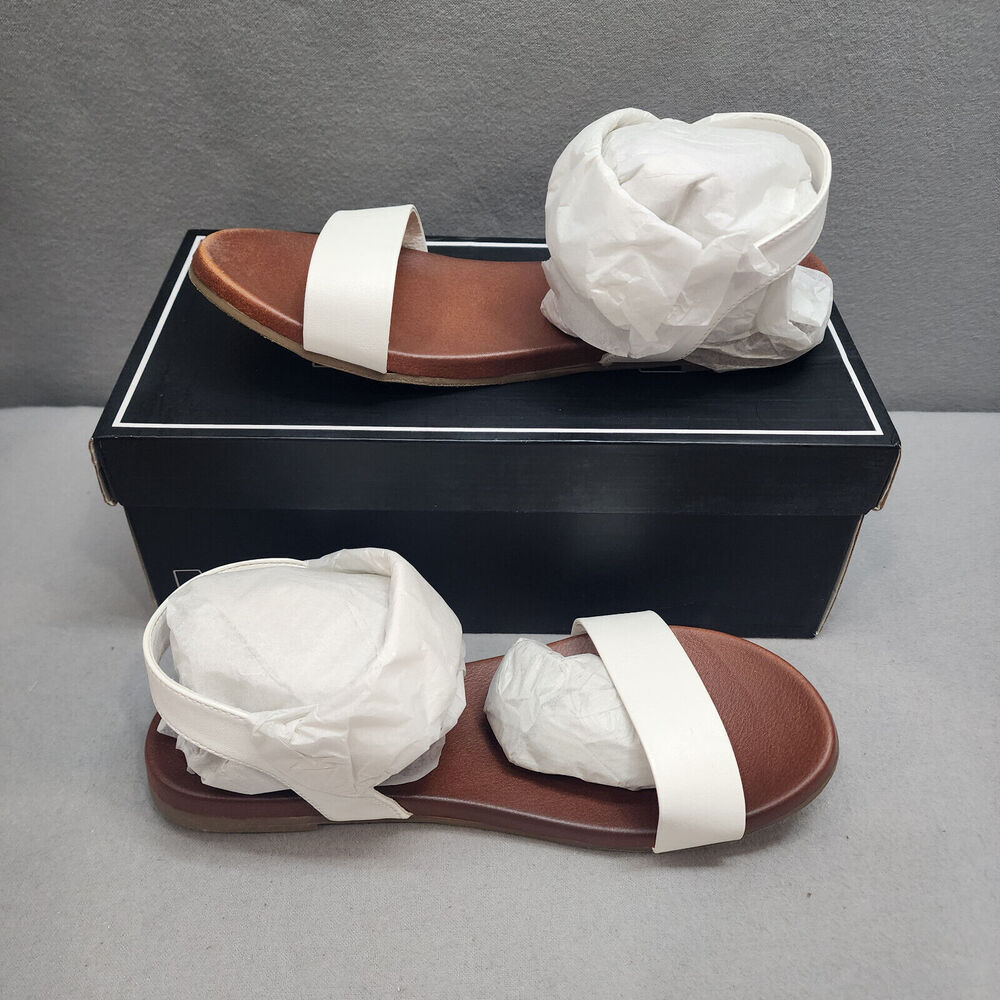 MIA Women's Sandals in White and Brown